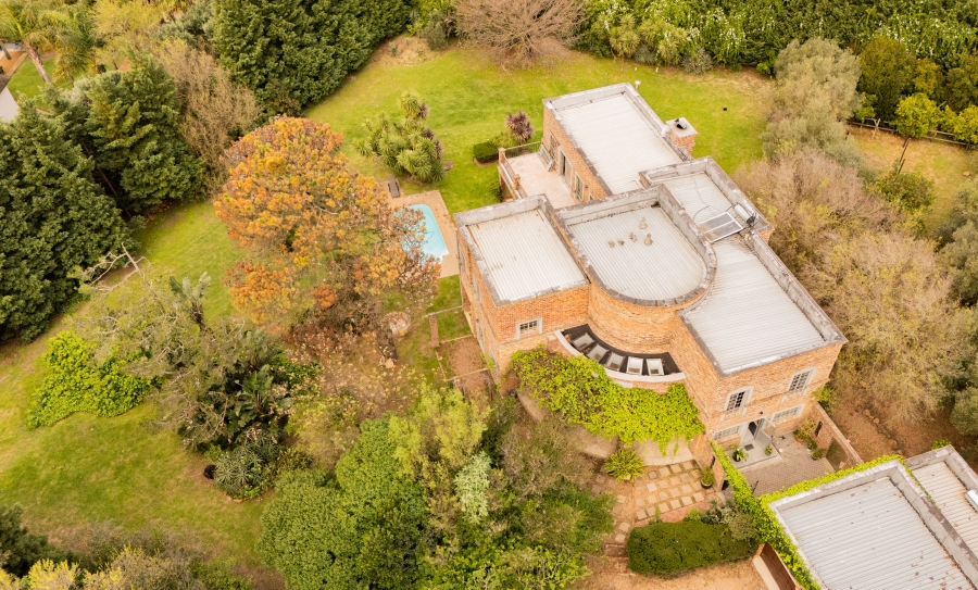 6 Bedroom Property for Sale in Vierlanden Western Cape